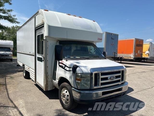 Ford E-350 Изотермический фургон