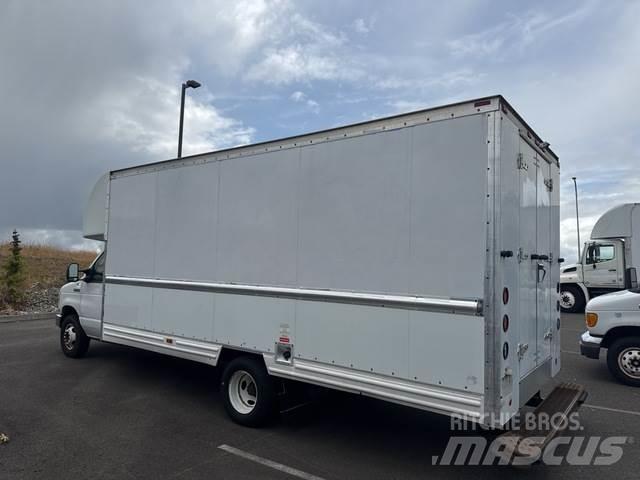 Ford E-350 Изотермический фургон