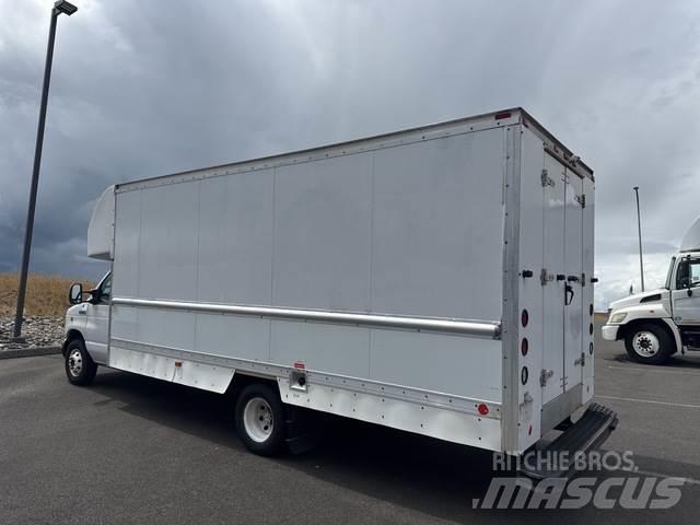 Ford E-350 Изотермический фургон