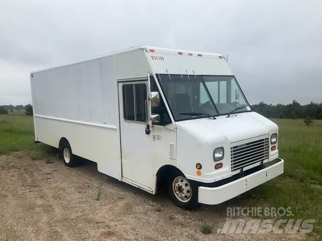 Ford E-350 Цельнометаллический фургоны