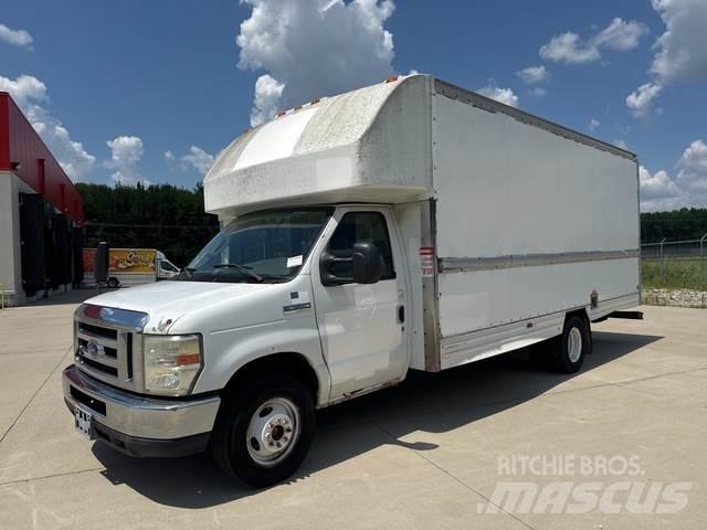 Ford E-350 Грузовики-Фургоны