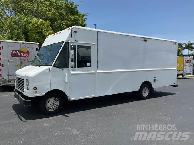 Ford E-350 Цельнометаллический фургоны