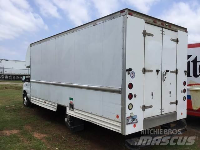 Ford E-350 Грузовики-Фургоны
