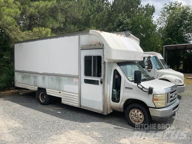 Ford E-350 Изотермический фургон