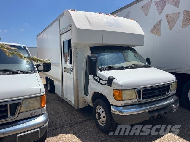 Ford E-350 Изотермический фургон
