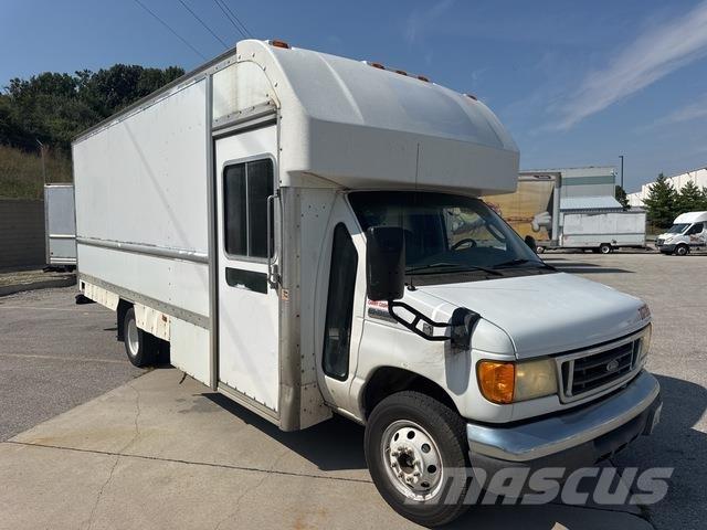 Ford E-350 Изотермический фургон