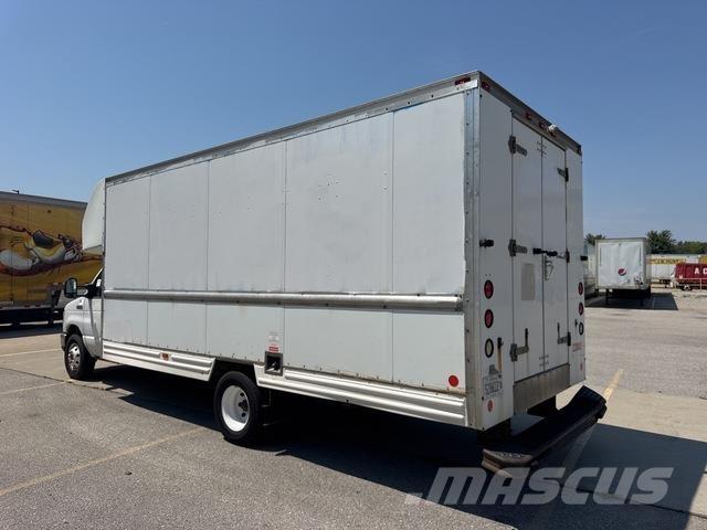 Ford E-350 Изотермический фургон