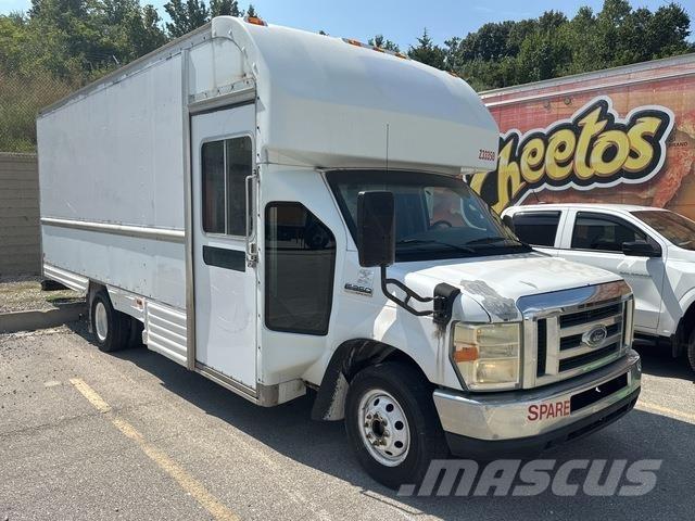 Ford E-350 Изотермический фургон