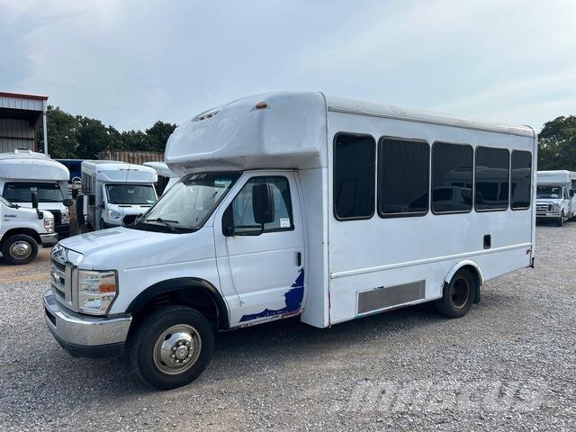 Ford E-350 Микроавтобусы