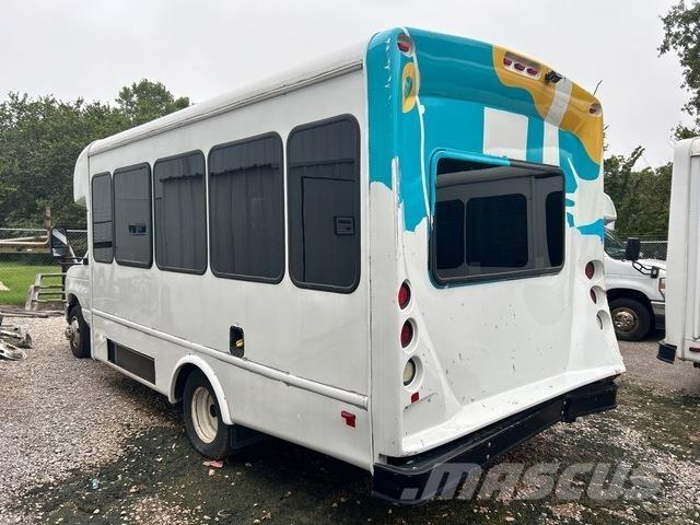 Ford E-350 Микроавтобусы