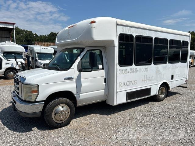 Ford E-350 Микроавтобусы
