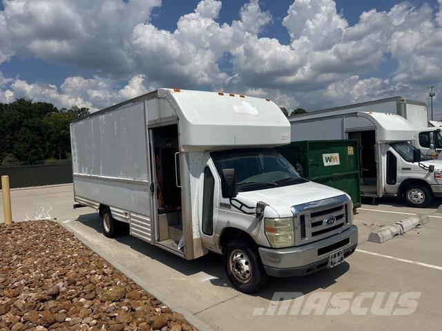 Ford E-350 Изотермический фургон