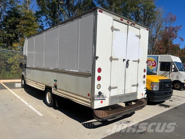 Ford E-350 Изотермический фургон