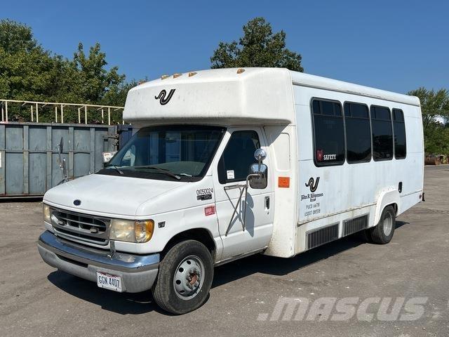 Ford E-450 Микроавтобусы