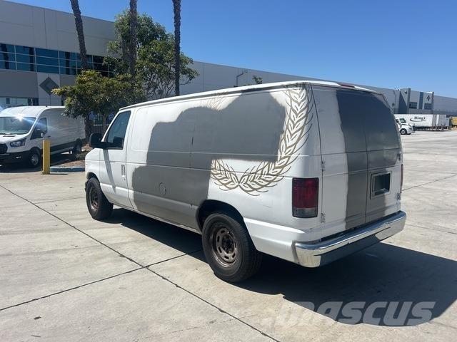 Ford E250 Изотермический фургон