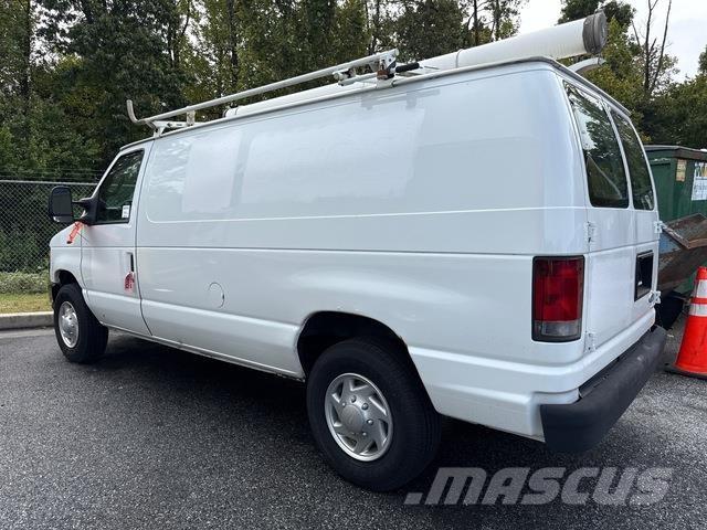 Ford E250 Изотермический фургон