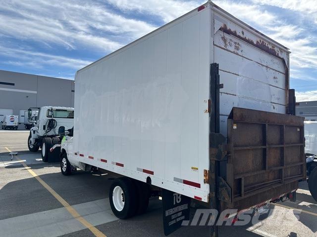 Ford E450 Грузовики-Фургоны