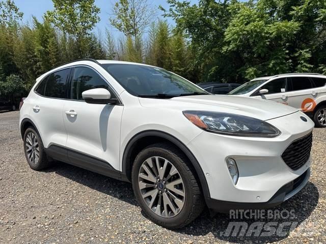 Ford Escape Легковые автомобили