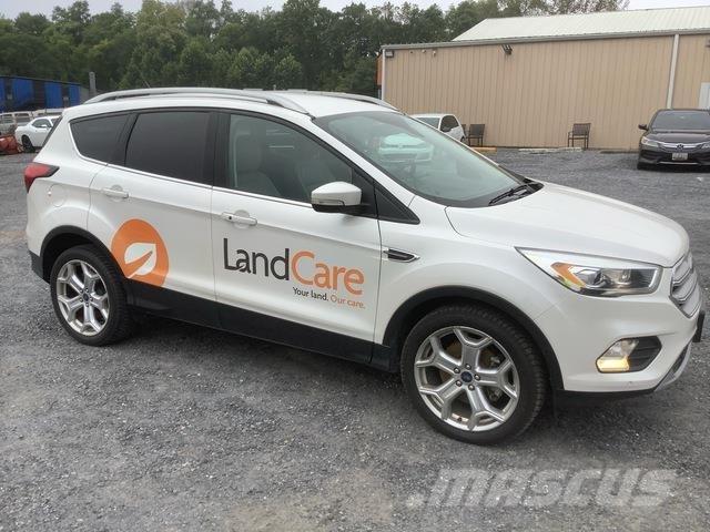 Ford Escape Легковые автомобили