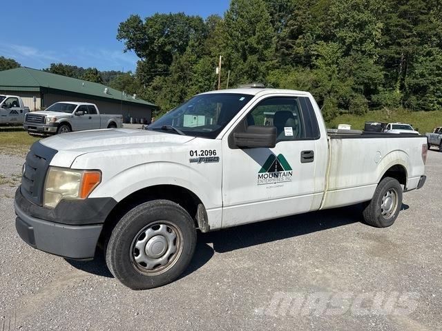 Ford F-150 Бортовые фургоны
