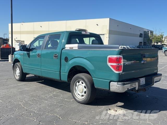 Ford F-150 Бортовые фургоны