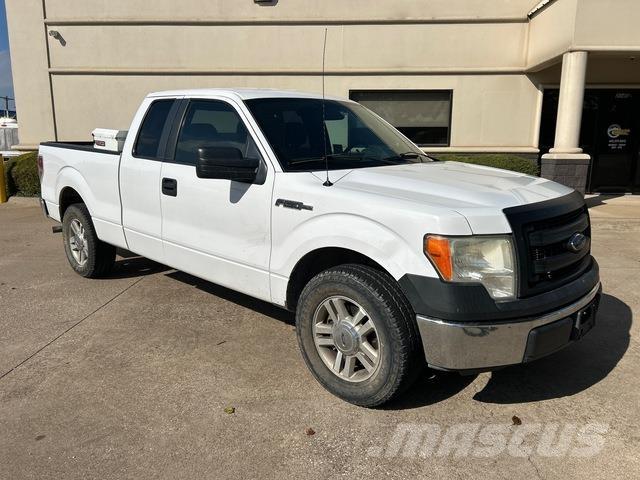 Ford F-150 Бортовые фургоны