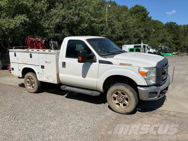 Ford F-250 Бортовые фургоны