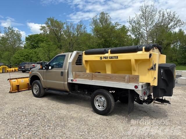Ford F-250 Грузовики-платформы/боковая разгрузка