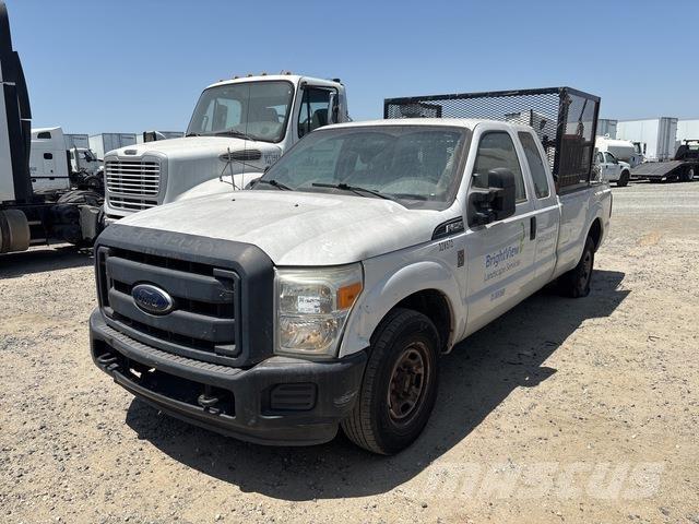 Ford F-250 Бортовые фургоны
