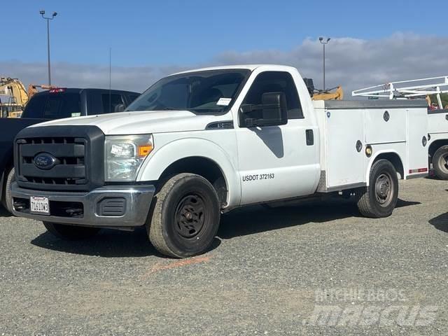 Ford F-250 Бортовые фургоны