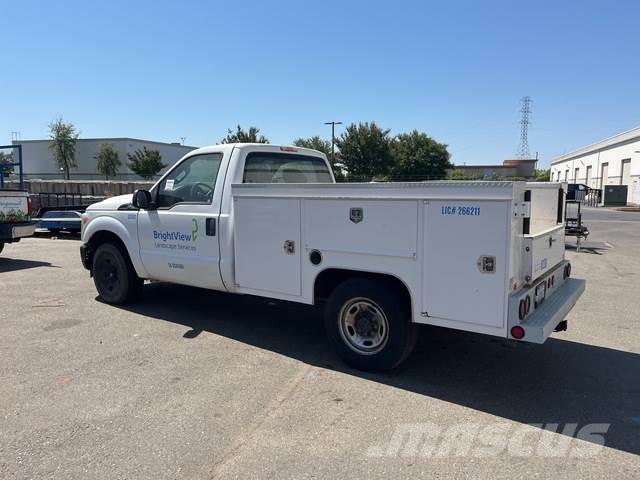 Ford F-250 Бортовые фургоны