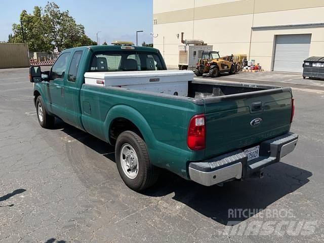 Ford F-250 Прочие фургоны