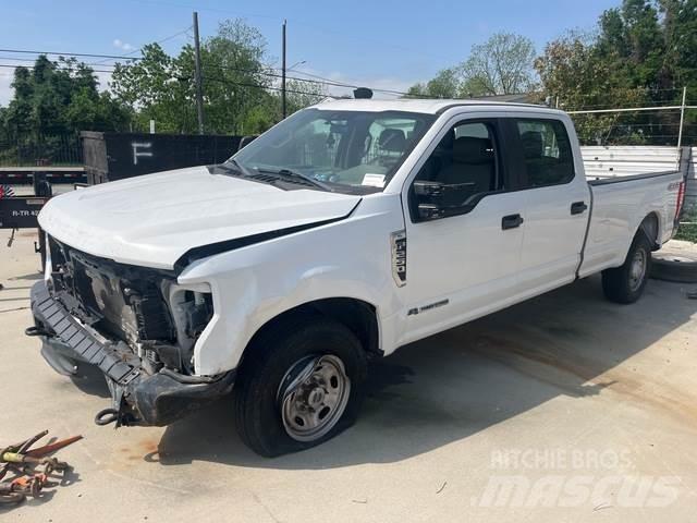 Ford F-250 Прочие фургоны