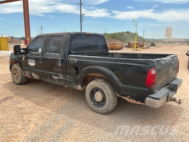 Ford F-250 Бортовые фургоны