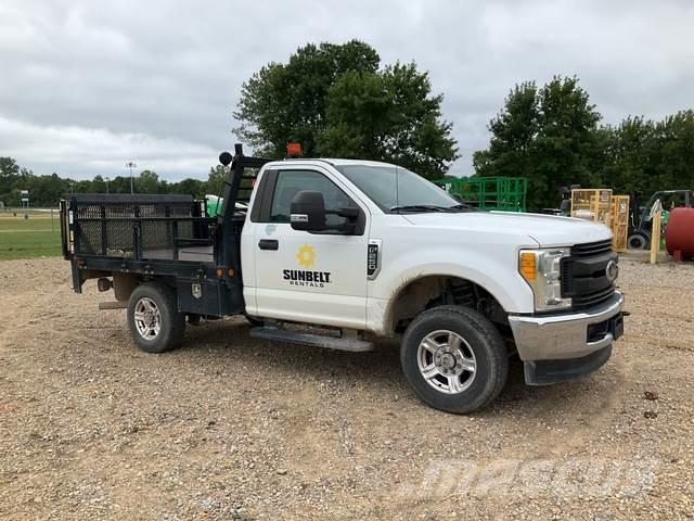 Ford F-250 Грузовики-платформы/боковая разгрузка
