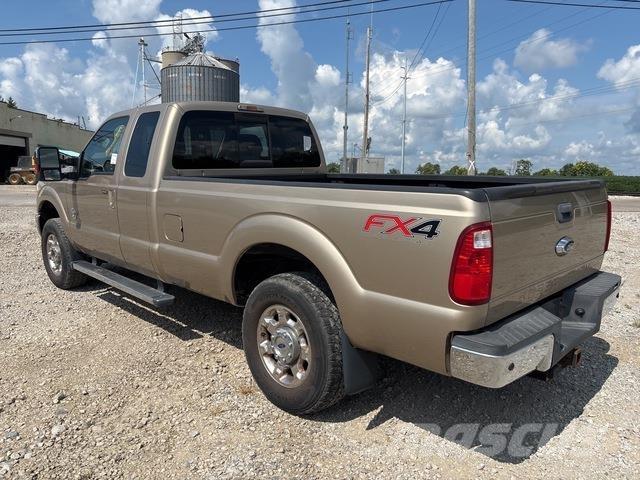 Ford F-250 Бортовые фургоны