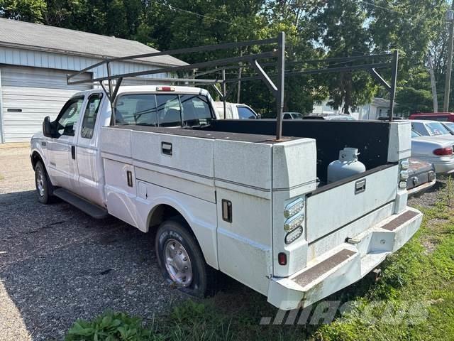 Ford F-250 Бортовые фургоны
