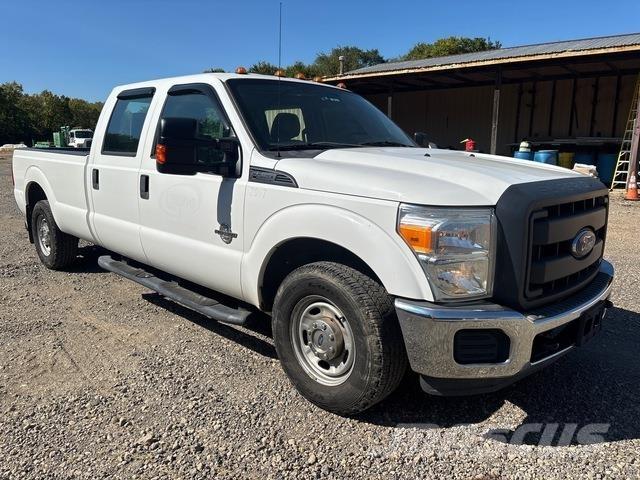 Ford F-250 Бортовые фургоны