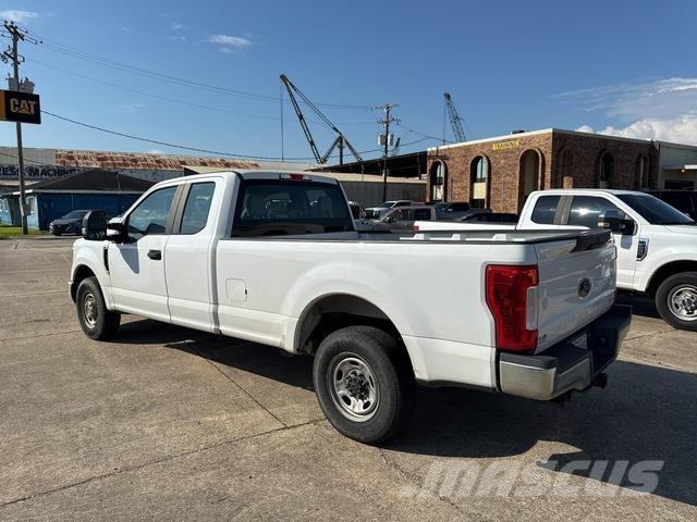 Ford F-250 Прочие фургоны