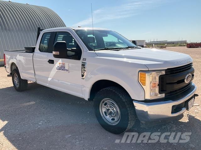 Ford F-250 Бортовые фургоны