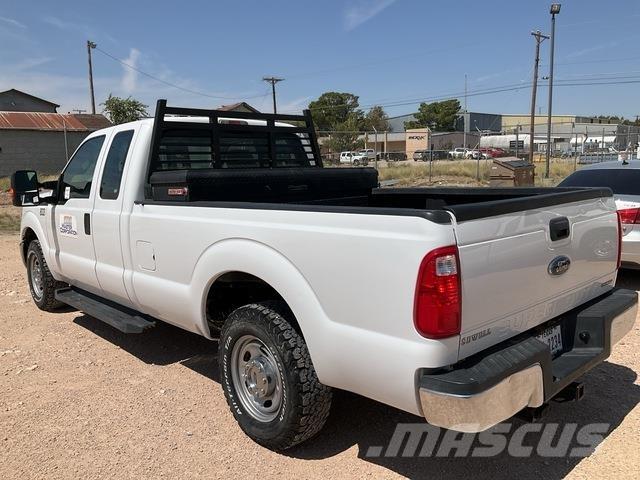 Ford F-250 Бортовые фургоны