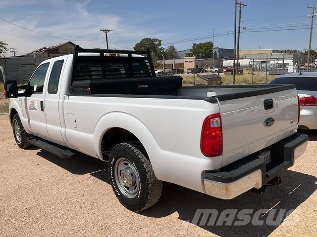 Ford F-250 Бортовые фургоны