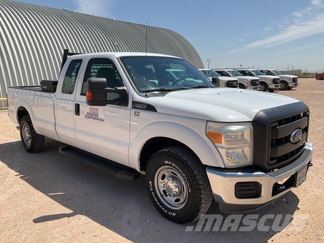 Ford F-250 Бортовые фургоны