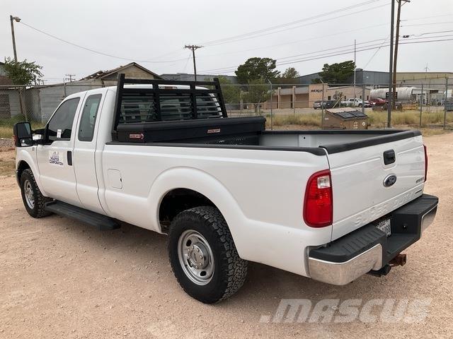 Ford F-250 Бортовые фургоны