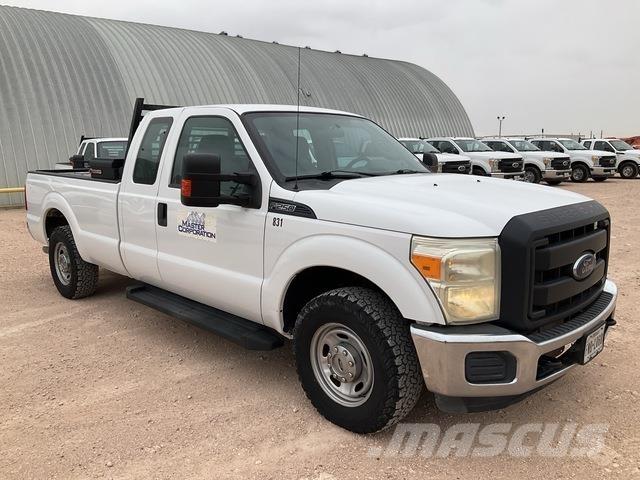 Ford F-250 Бортовые фургоны