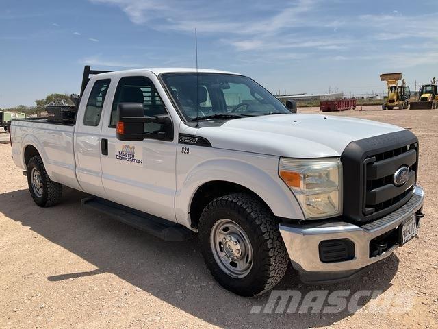Ford F-250 Бортовые фургоны