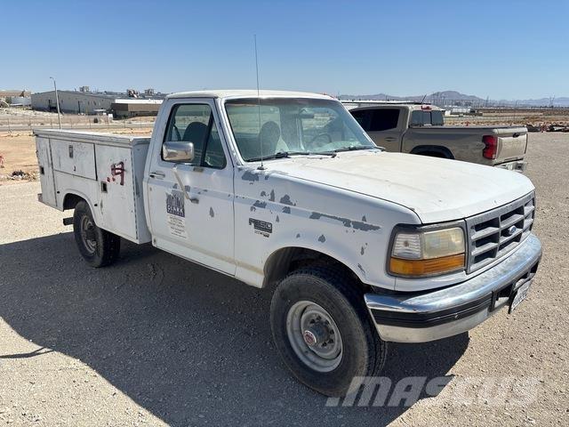 Ford F-250 Бортовые фургоны