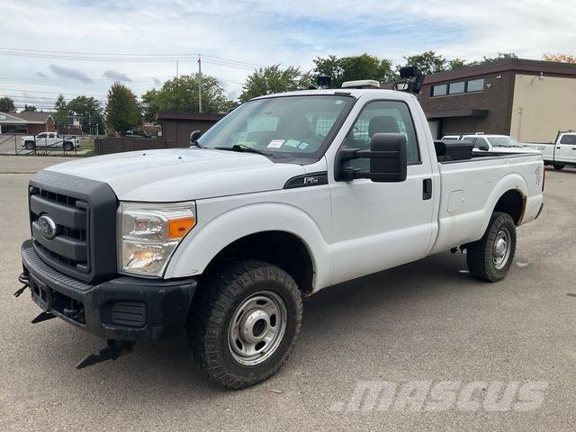 Ford F-250 Бортовые фургоны
