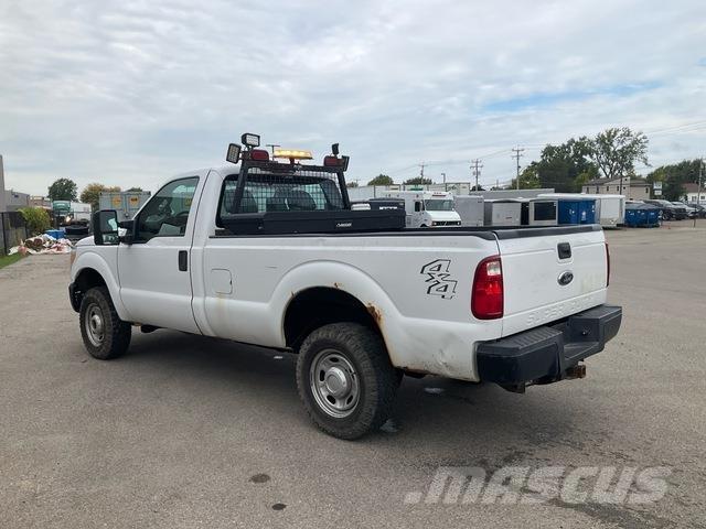 Ford F-250 Бортовые фургоны