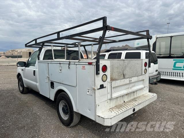 Ford F-250 Бортовые фургоны